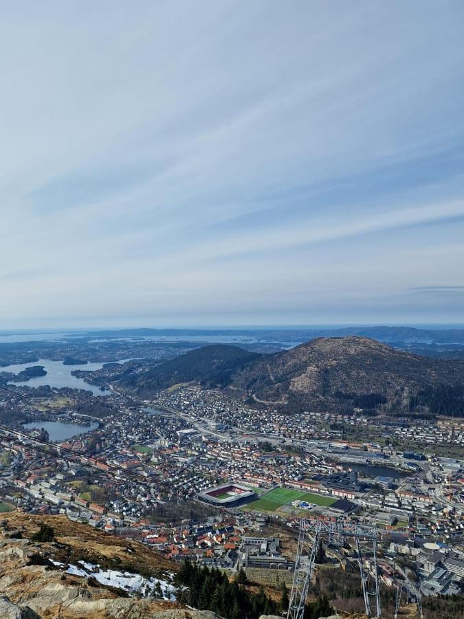 Apartments Bergen Free Parking Exterior photo